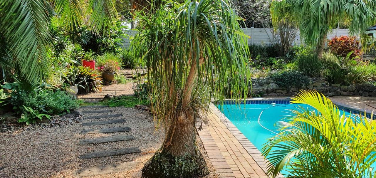 Summer Sand Holiday Cottages Scottburgh Exterior foto